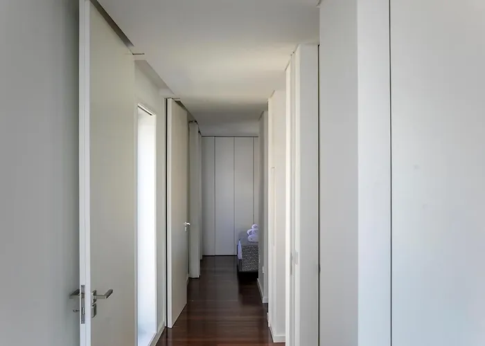 דירה Lovelystay - Luxury 2br Duplex In Foz פורטו