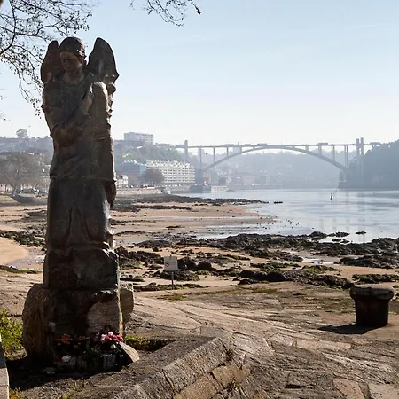 Appartamento Lovelystay - Luxury 2br Duplex In Foz Oporto