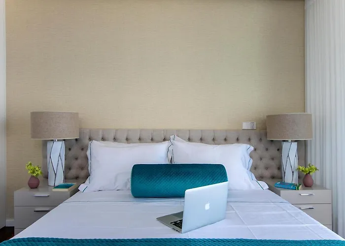 Lovelystay - Luxury 2br Duplex In Foz Porto