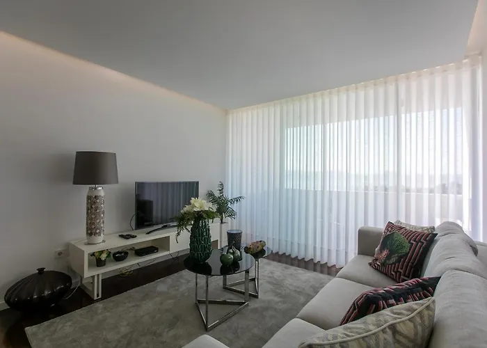 Lovelystay - Luxury 2br Duplex In Foz *