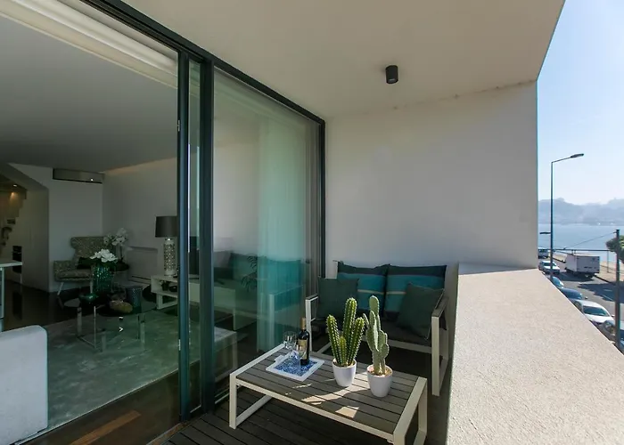 Lovelystay - Luxury 2br Duplex In Foz Apartamento *
