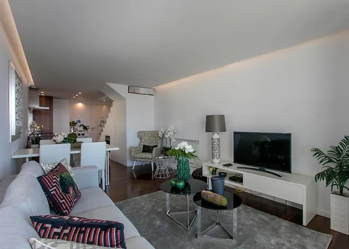 Apartamento Lovelystay - Luxury 2br Duplex In Foz